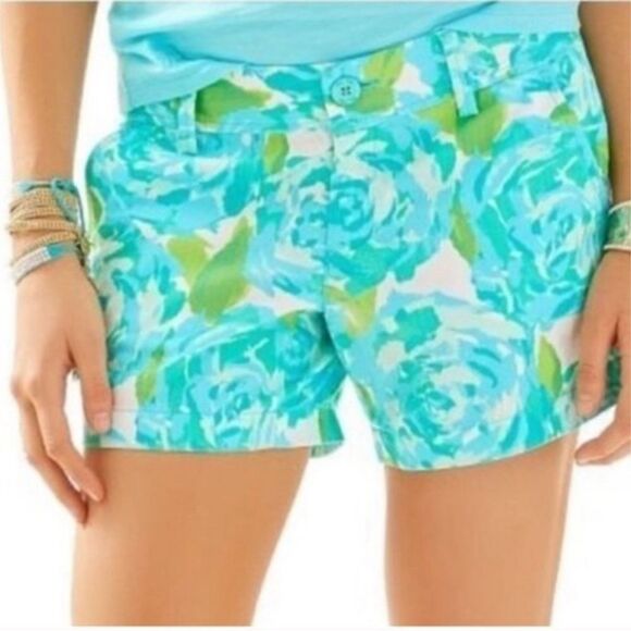 Lilly Pulitzer Poolside Blue First Impression Callahan Shorts Size 000 - Picture 2 of 10